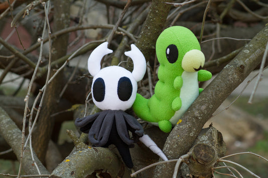 Hollow Knight Plush, Hollow Knight Stuffed animal, Handmade Fan Art, soft plushie, 11x5 in