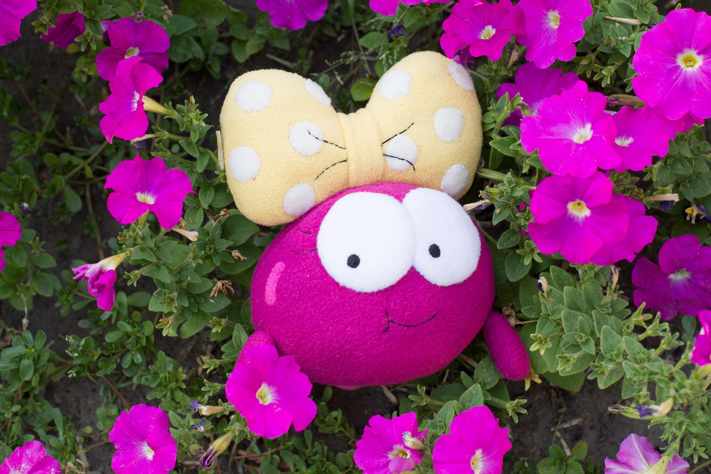 Polly Amphibia inspired - handmade plush, 8 in high, Polly Plantar plushie