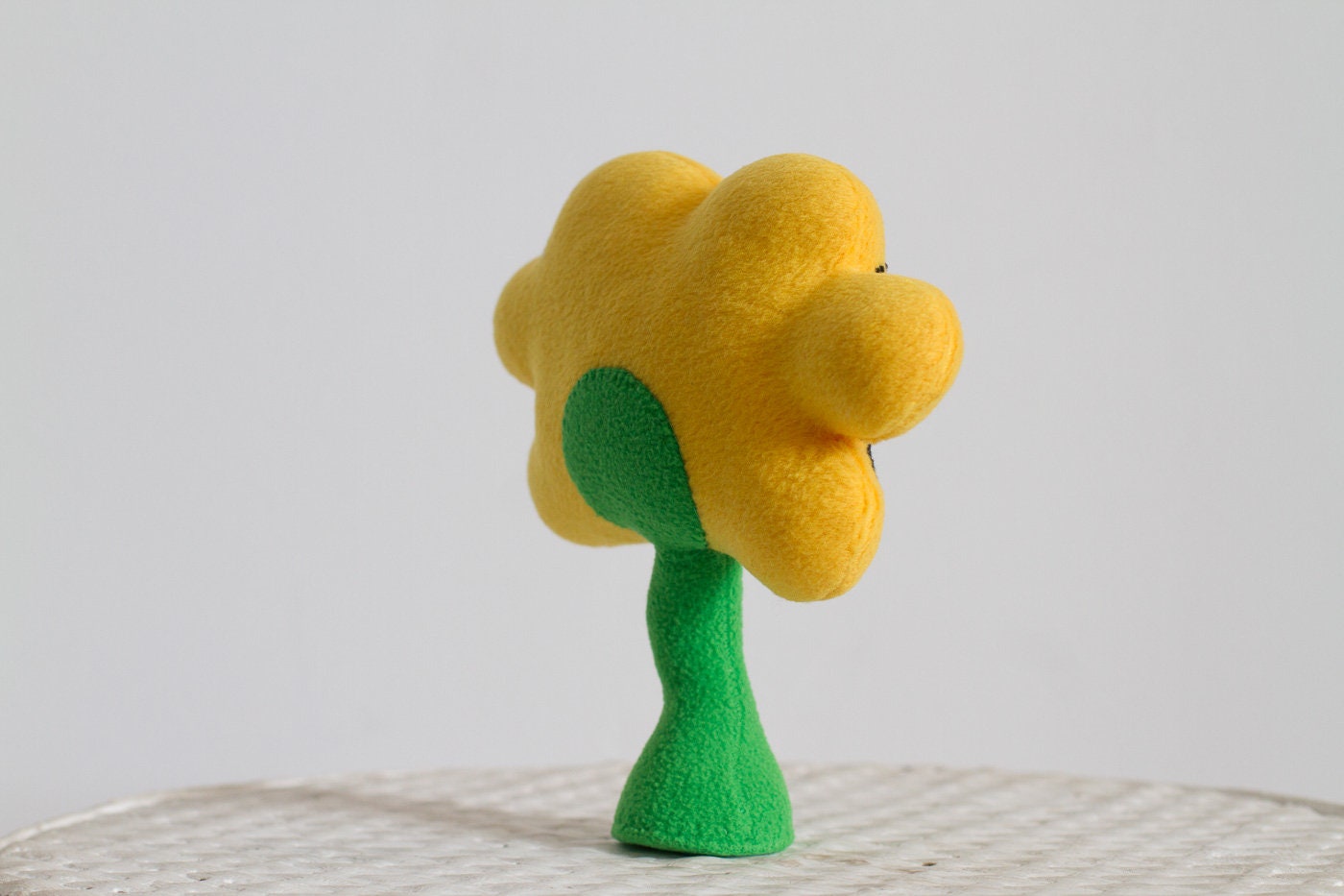 Undertale inspired - Flowey plush, handmade soft plushie, 7 in high, stands on flat surface, undertale plush, flower undertale