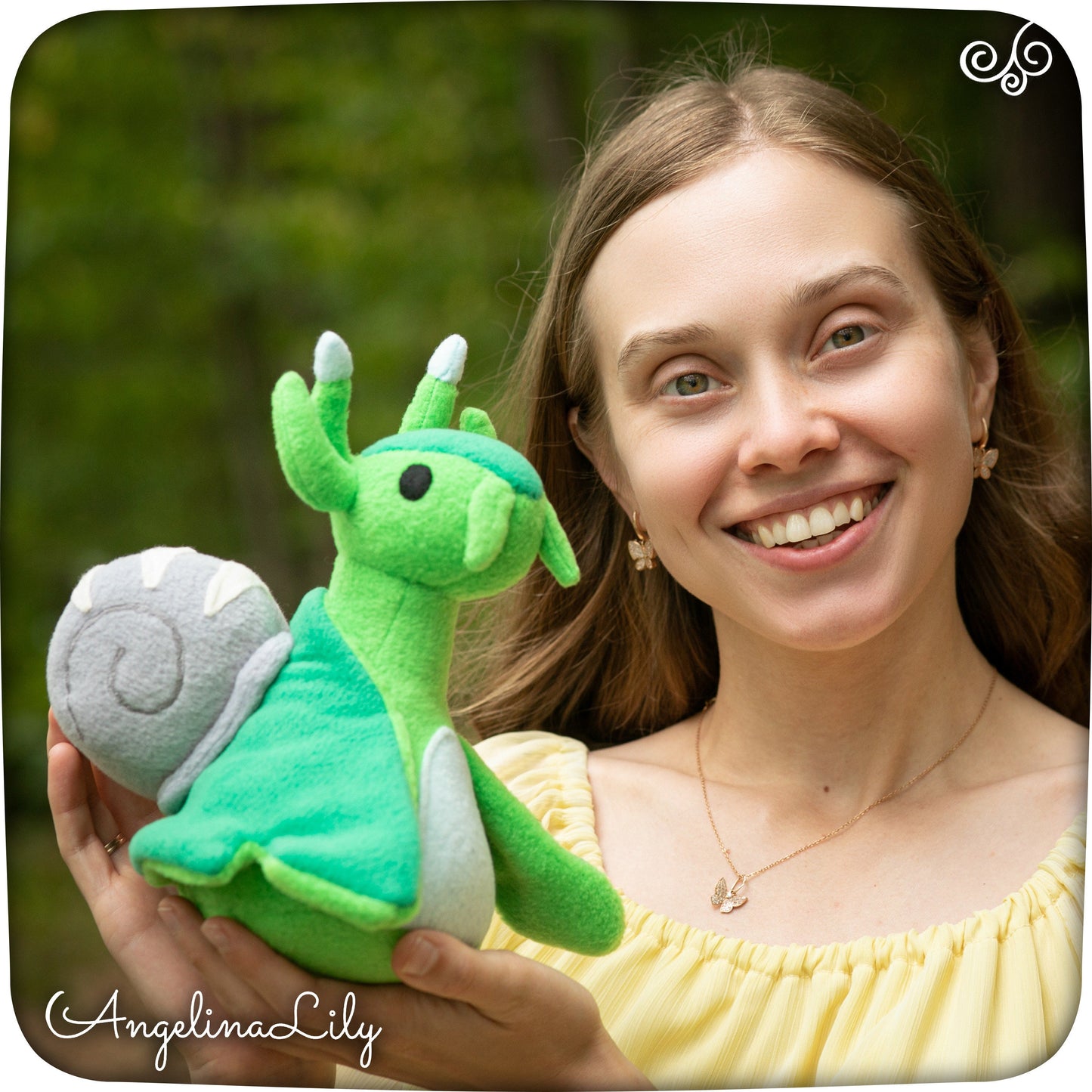 Sylvie Astroneer galastropod handmade soft plush, astroneer Sylva snail from made to order